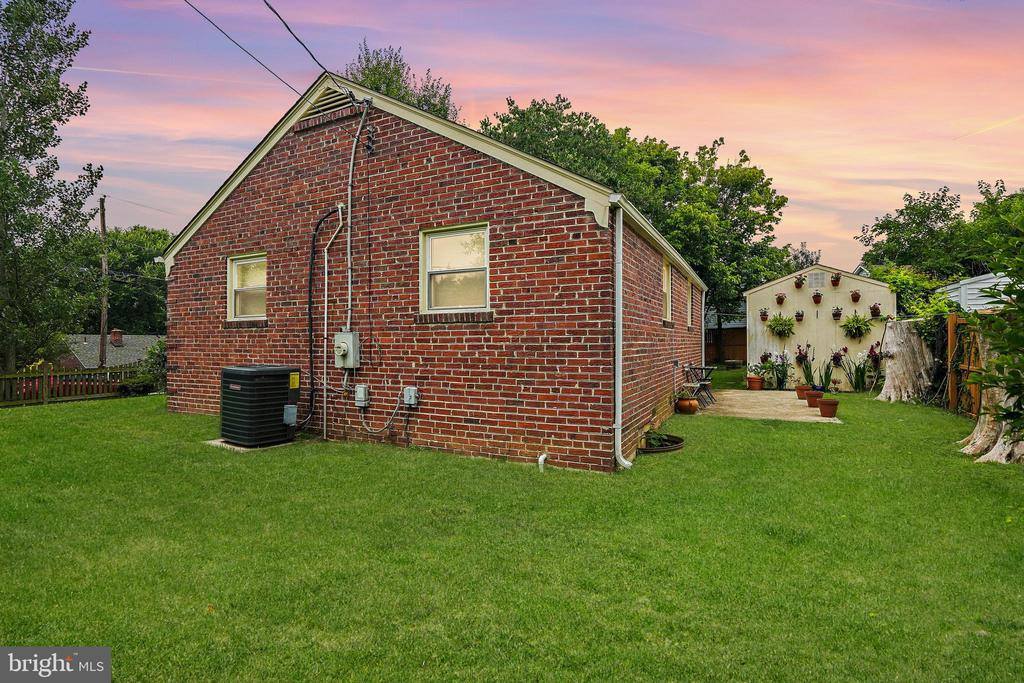 2611 Weisman Road, Silver Spring, MD 20902