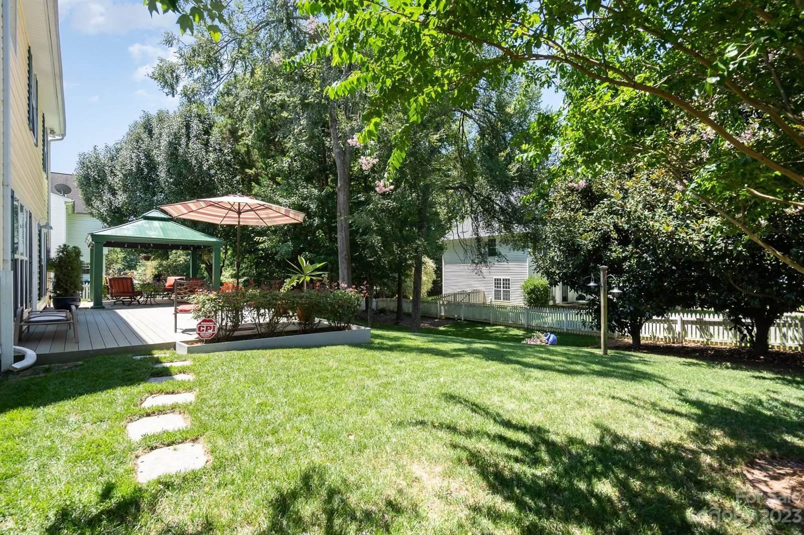 2829 Patten Hill Drive, Matthews, NC 28105