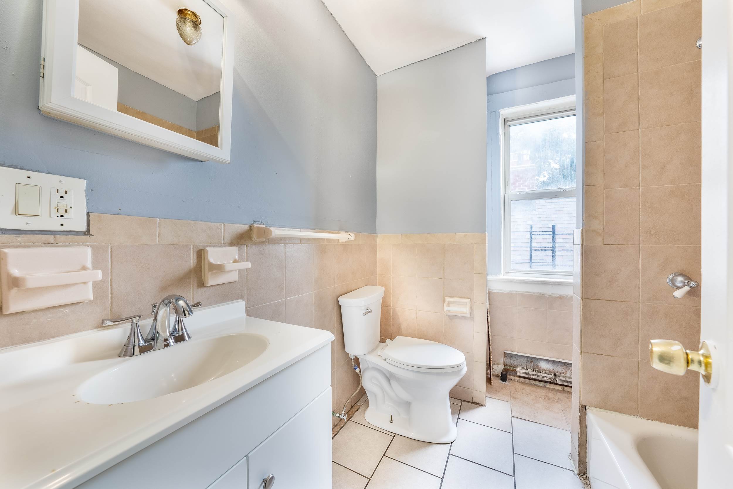 51 Becker Ter, Irvington Township, NJ 07111