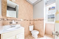 51 Becker Ter, Irvington Township, NJ 07111