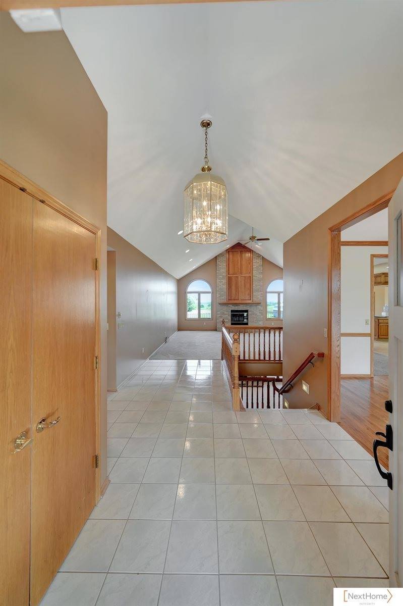 9084 N 14 Street, Lincoln, NE 68531