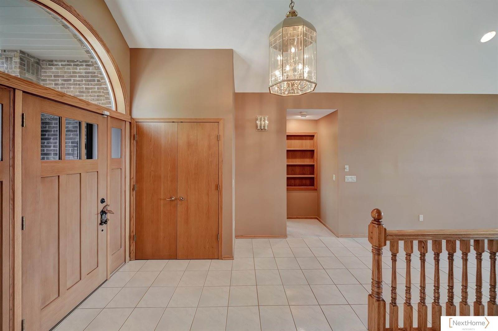 9084 N 14 Street, Lincoln, NE 68531