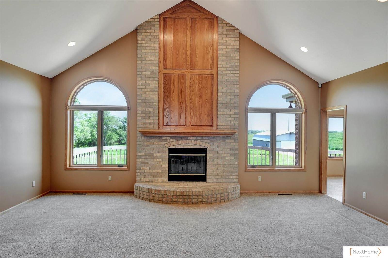 9084 N 14 Street, Lincoln, NE 68531