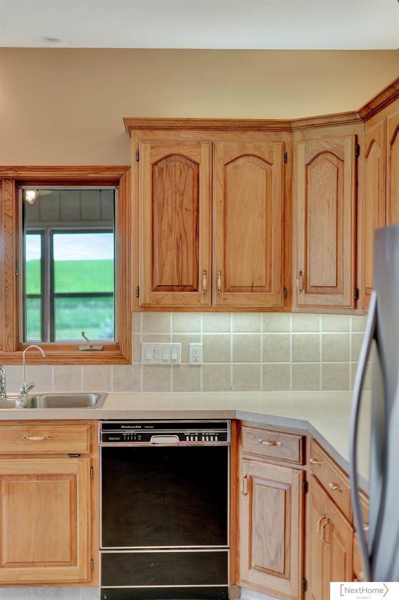 9084 N 14 Street, Lincoln, NE 68531