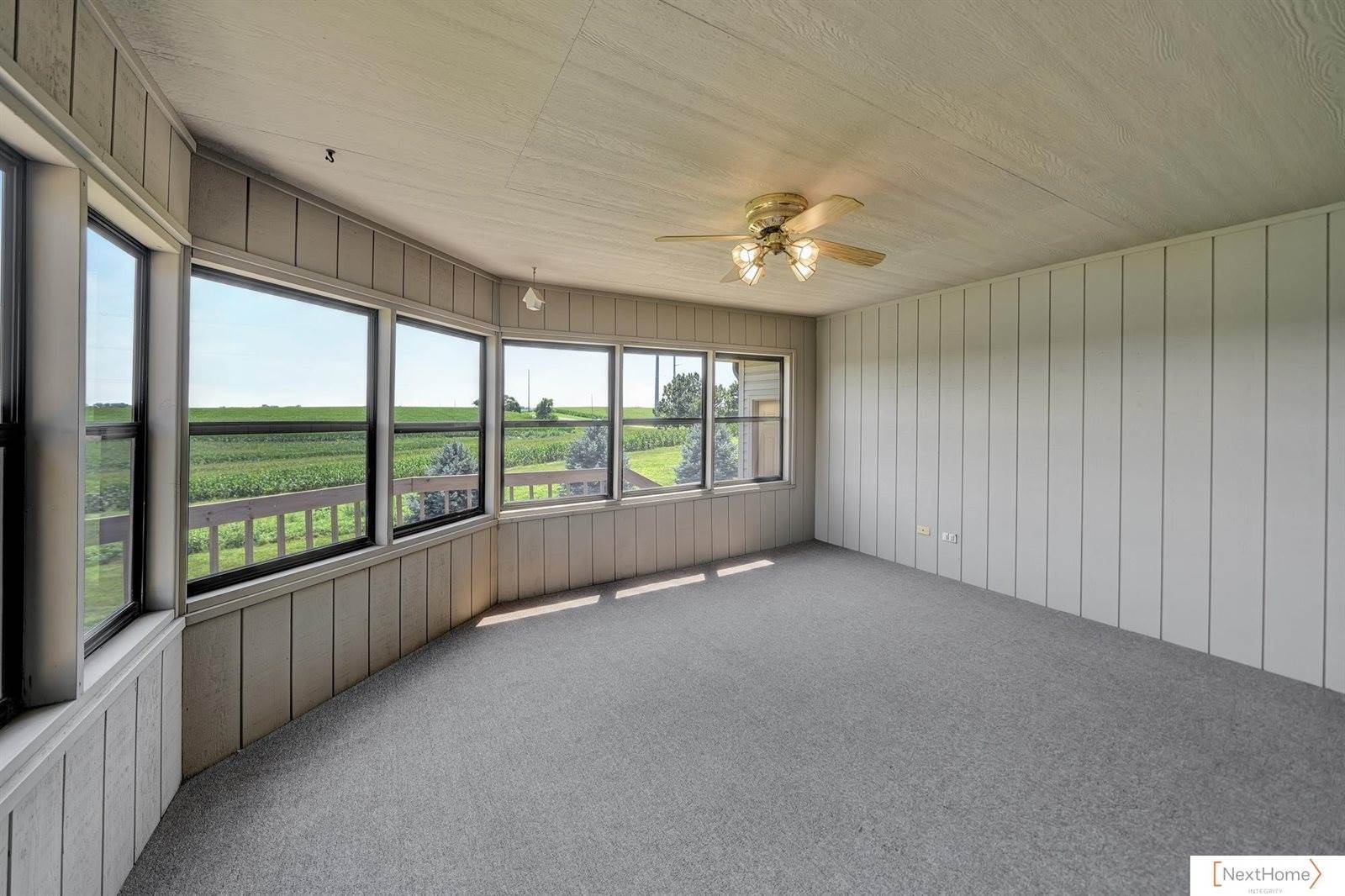 9084 N 14 Street, Lincoln, NE 68531