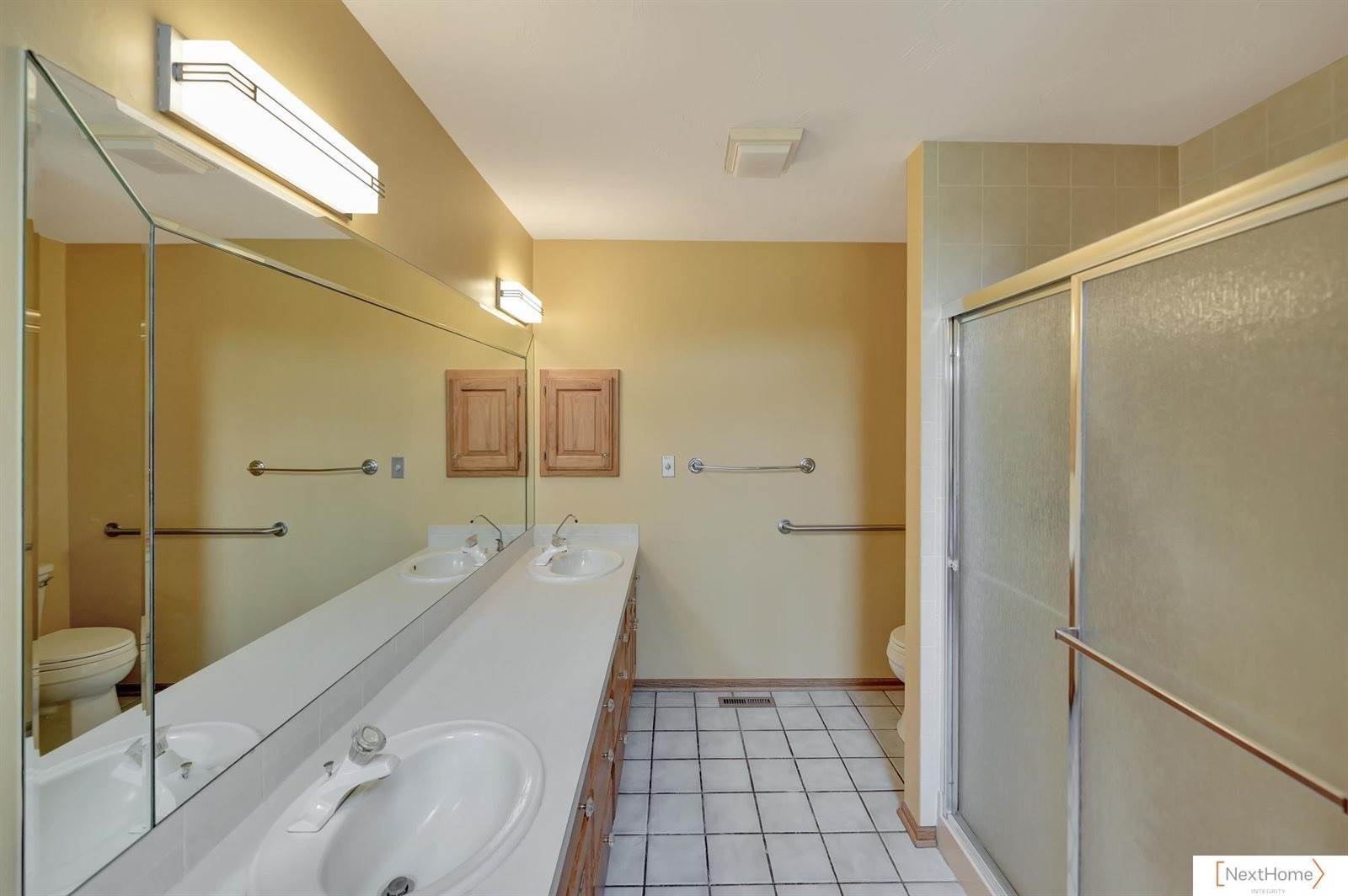 9084 N 14 Street, Lincoln, NE 68531