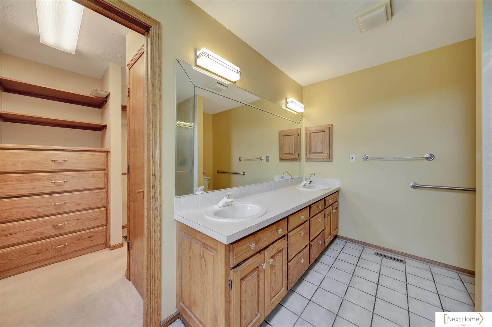 9084 N 14 Street, Lincoln, NE 68531