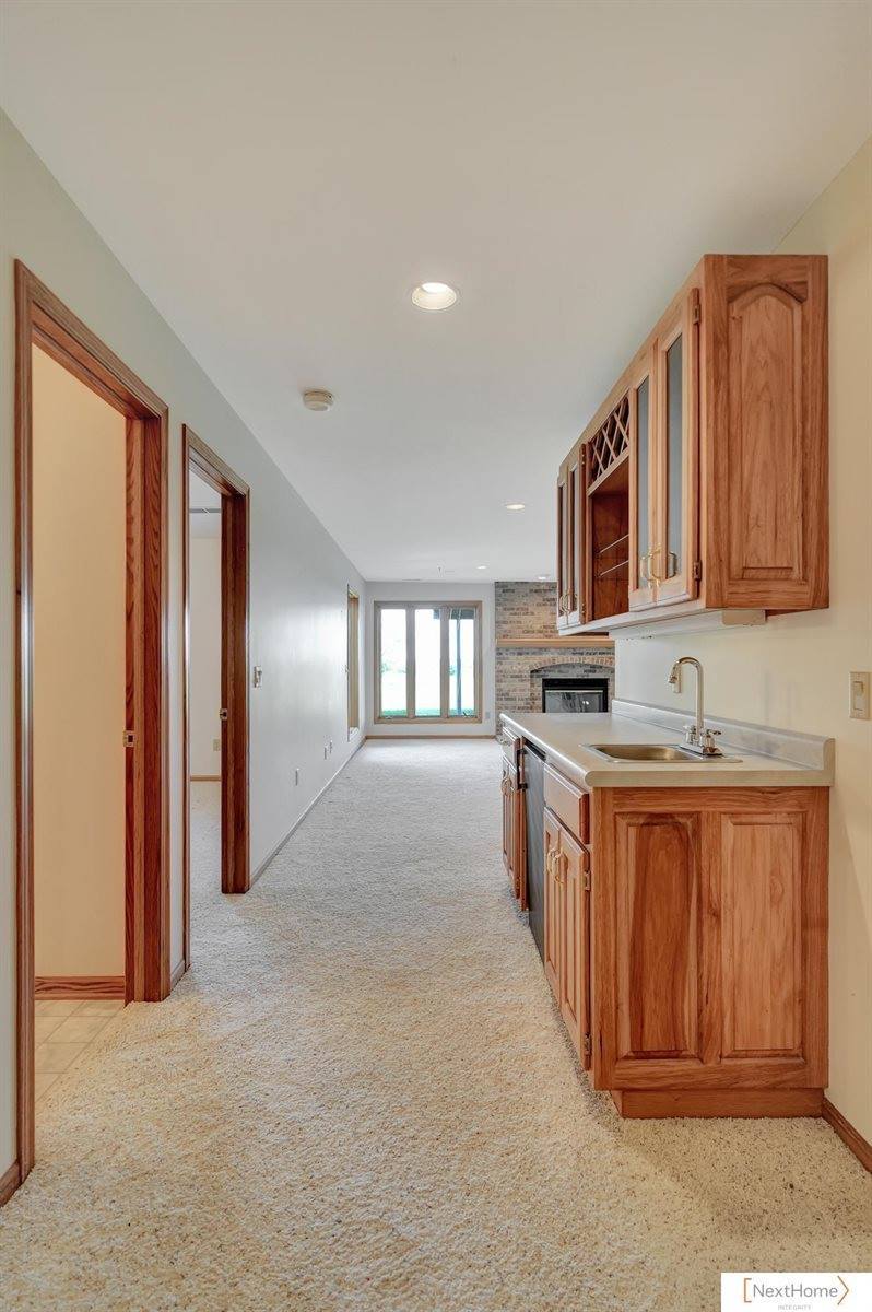 9084 N 14 Street, Lincoln, NE 68531