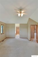9084 N 14 Street, Lincoln, NE 68531