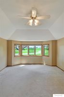 9084 N 14 Street, Lincoln, NE 68531