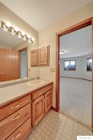 9084 N 14 Street, Lincoln, NE 68531