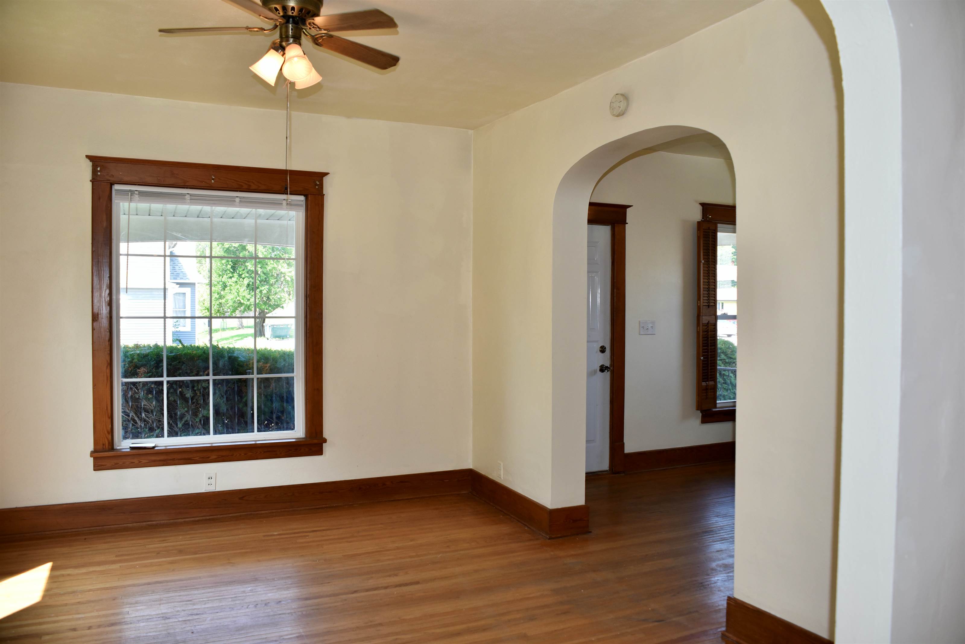 607 Park Avenue, Muscatine, IA 52761