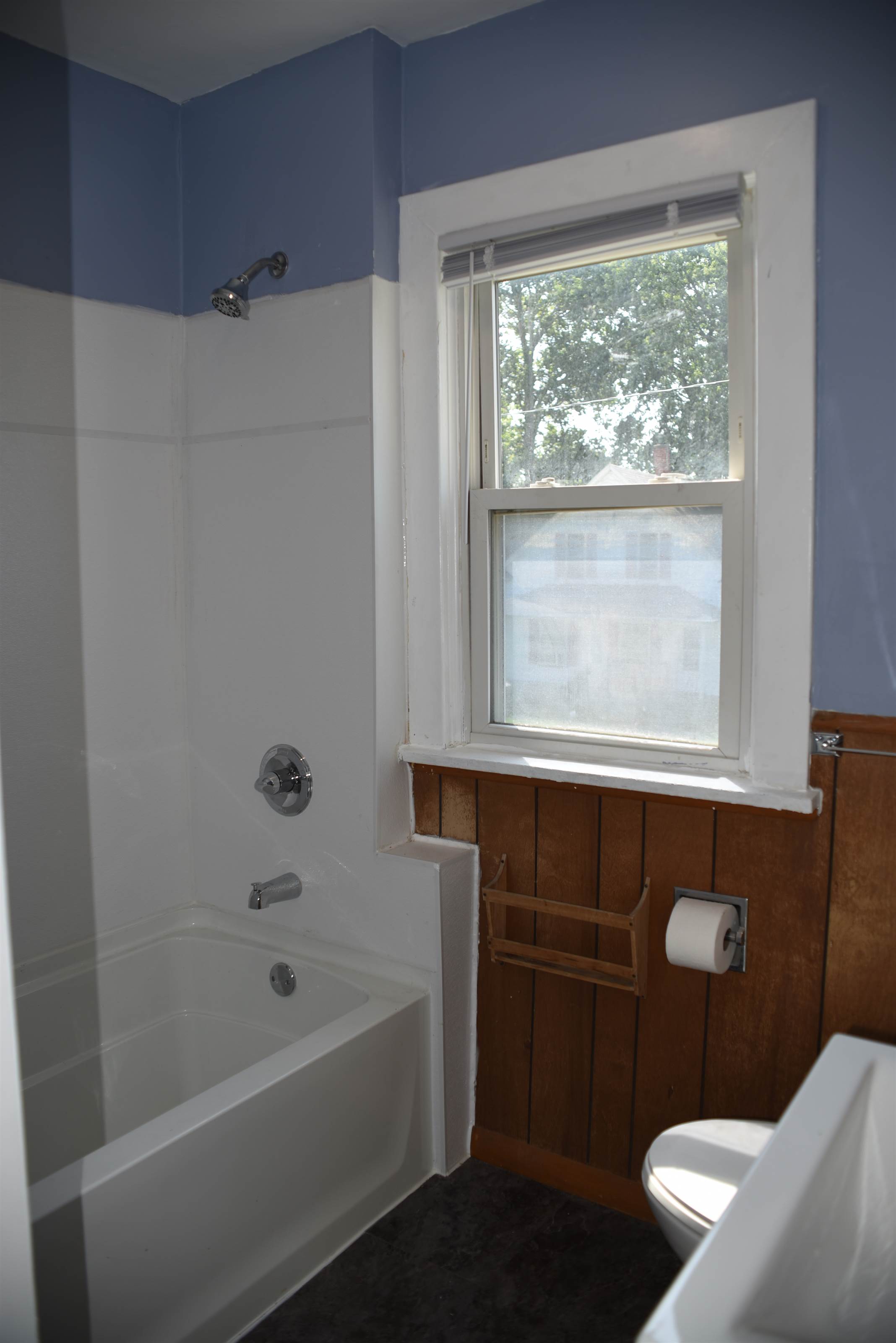 607 Park Avenue, Muscatine, IA 52761