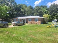 107 East Hamm St, Summerdale, AL 36580