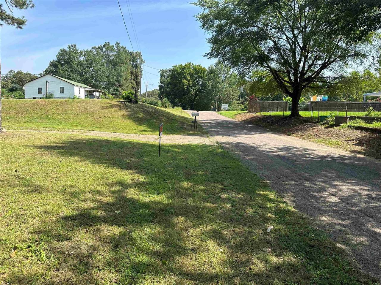 3702 Litt Wilson, Finger, TN 38334