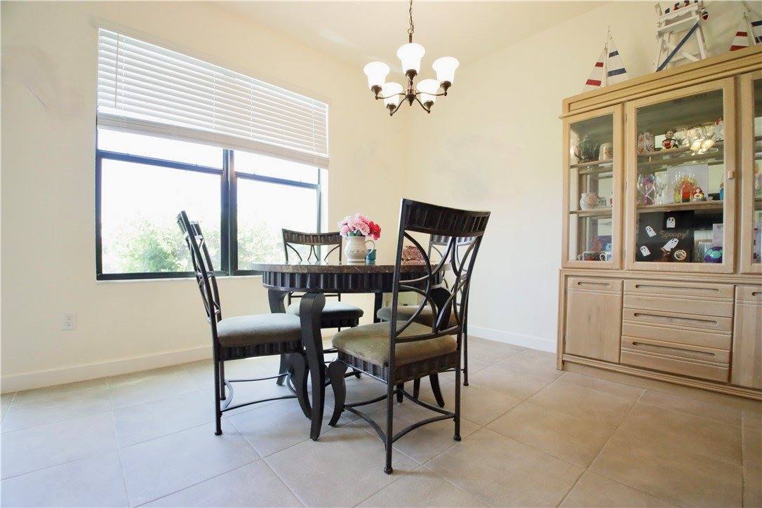 9854 East Villa Circle, Vero Beach, FL 32966