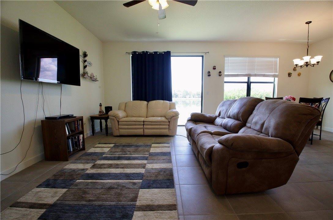 9854 East Villa Circle, Vero Beach, FL 32966