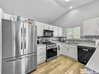 17841 Brushland Dr, Reno, NV 89508