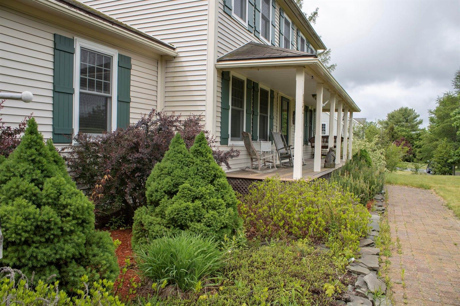 12 Boulder Cove Way, Lamoine, ME 04605