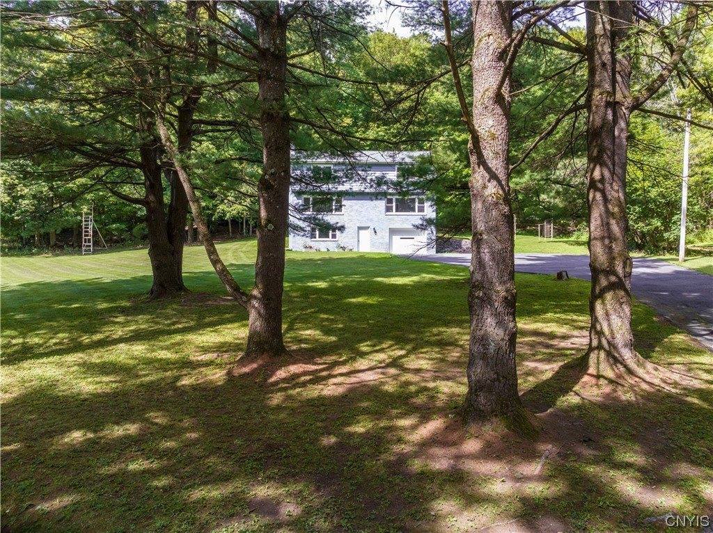 2733 West Lake Road, Cazenovia, NY 13035