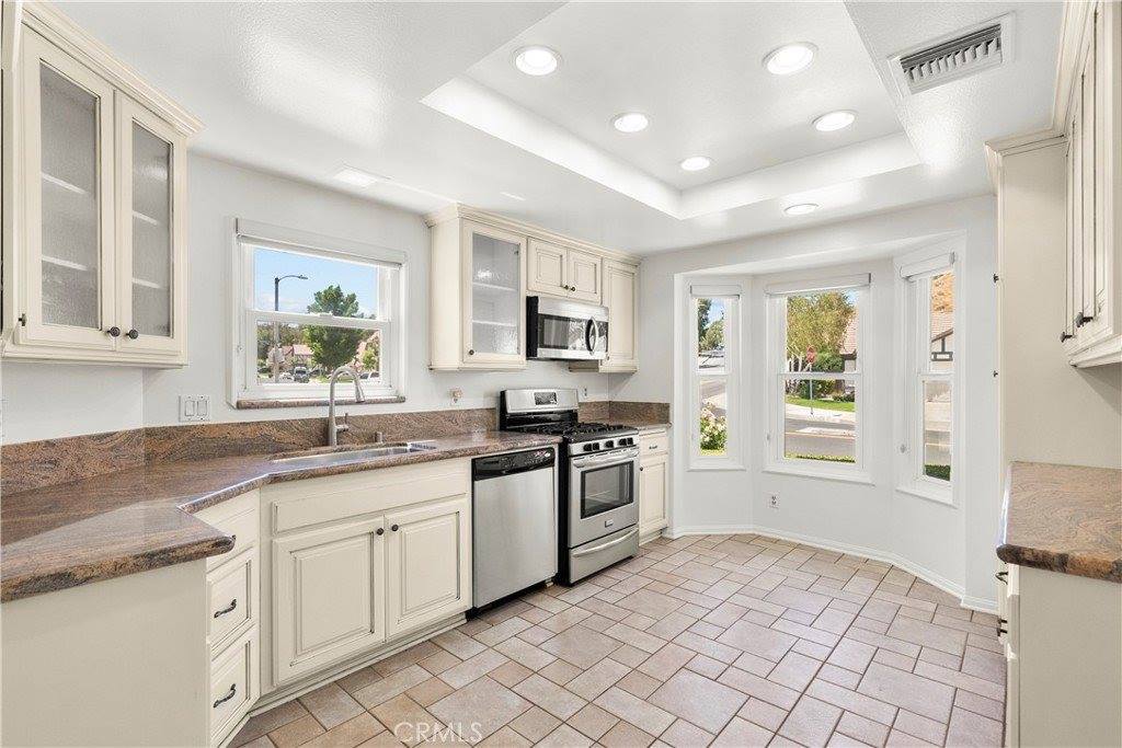 20058 Gilbert Drive, Canyon Country, CA 91351