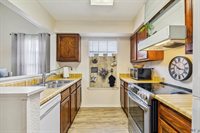 2900 Manhattan Blvd, Harvey, LA 70058