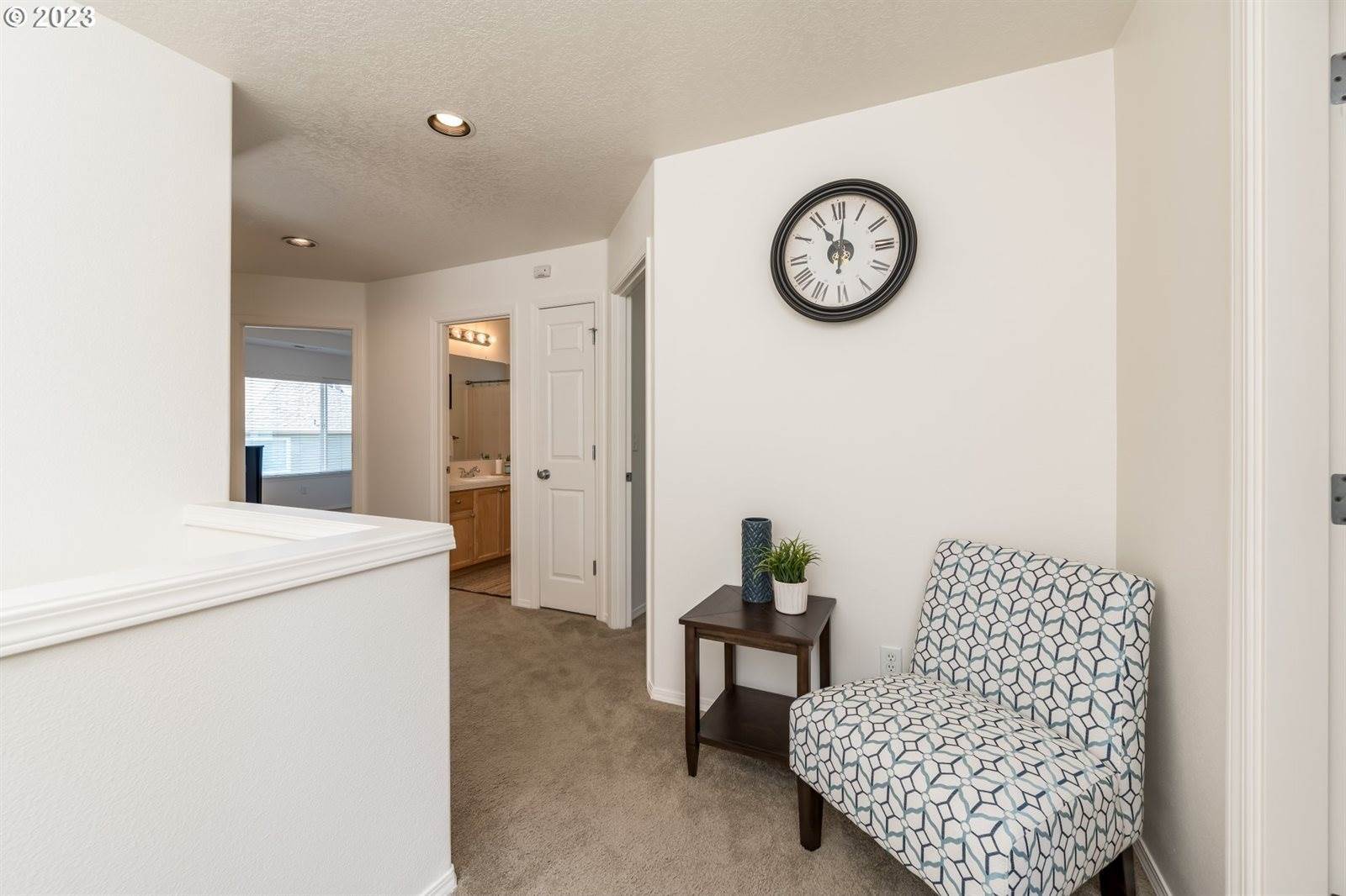 1091 SE Portlandia Ave, Hillsboro, OR 97123