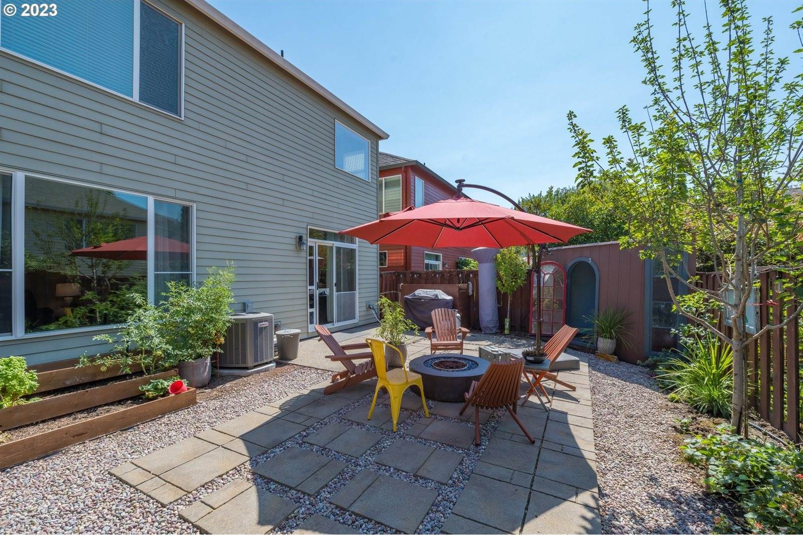 1091 SE Portlandia Ave, Hillsboro, OR 97123