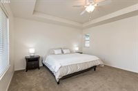 1091 SE Portlandia Ave, Hillsboro, OR 97123