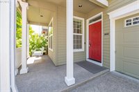 1091 SE Portlandia Ave, Hillsboro, OR 97123