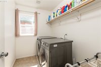1091 SE Portlandia Ave, Hillsboro, OR 97123