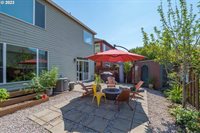 1091 SE Portlandia Ave, Hillsboro, OR 97123