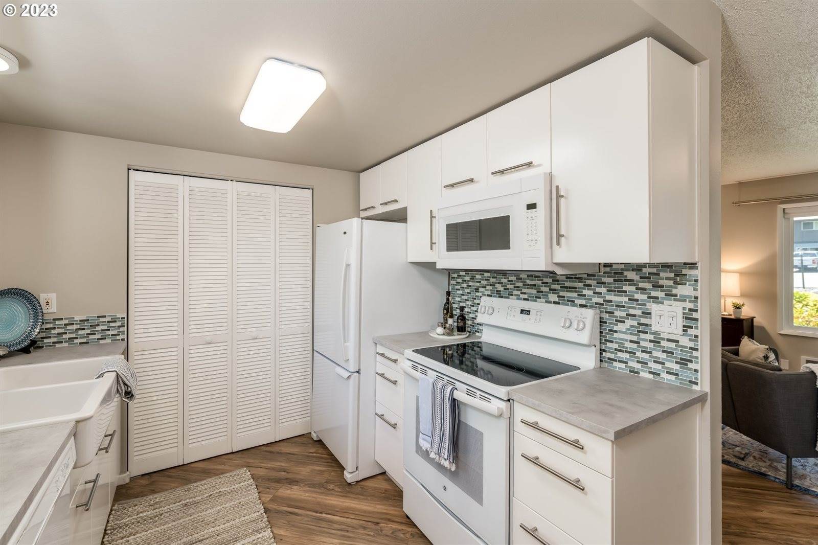 6220 SW 130TH Ave, Beaverton, OR 97008