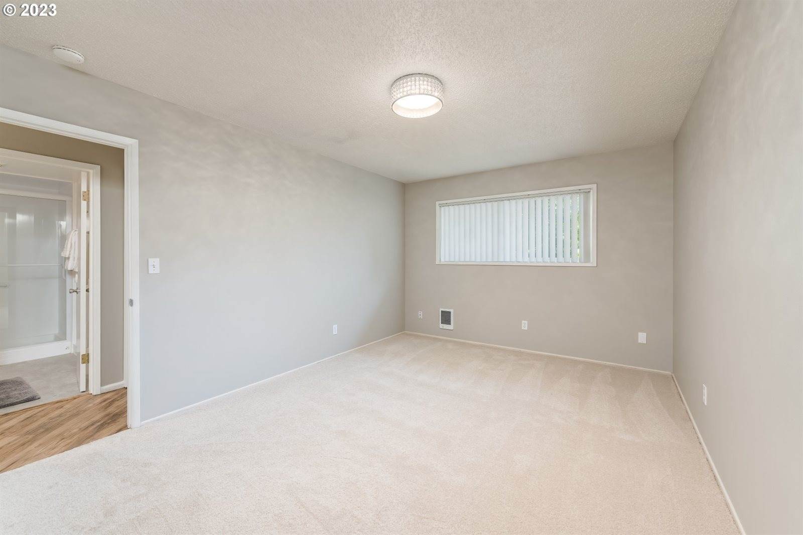 6220 SW 130TH Ave, Beaverton, OR 97008