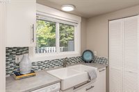 6220 SW 130TH Ave, Beaverton, OR 97008