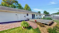 1510 Lindale Lane, Green Bay, WI 54304