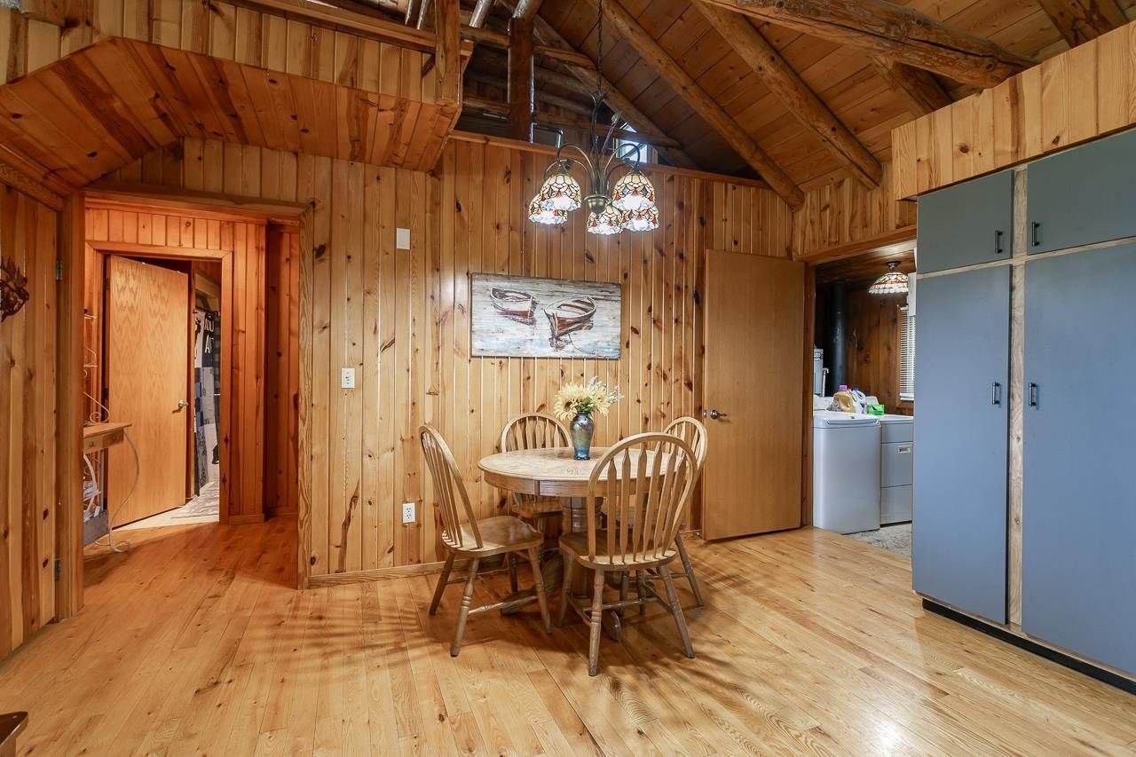 406 State Highway 22, Cecil, WI 54111