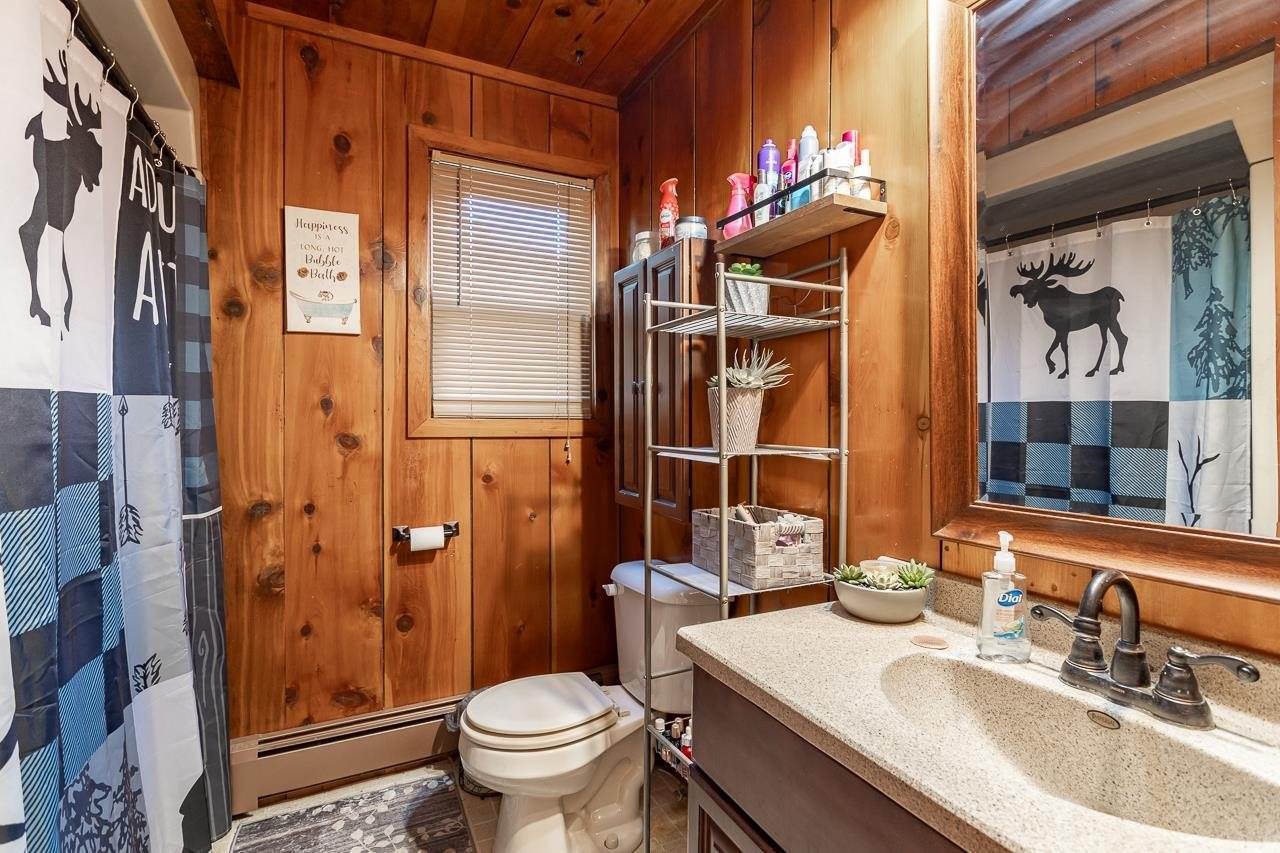 406 State Highway 22, Cecil, WI 54111