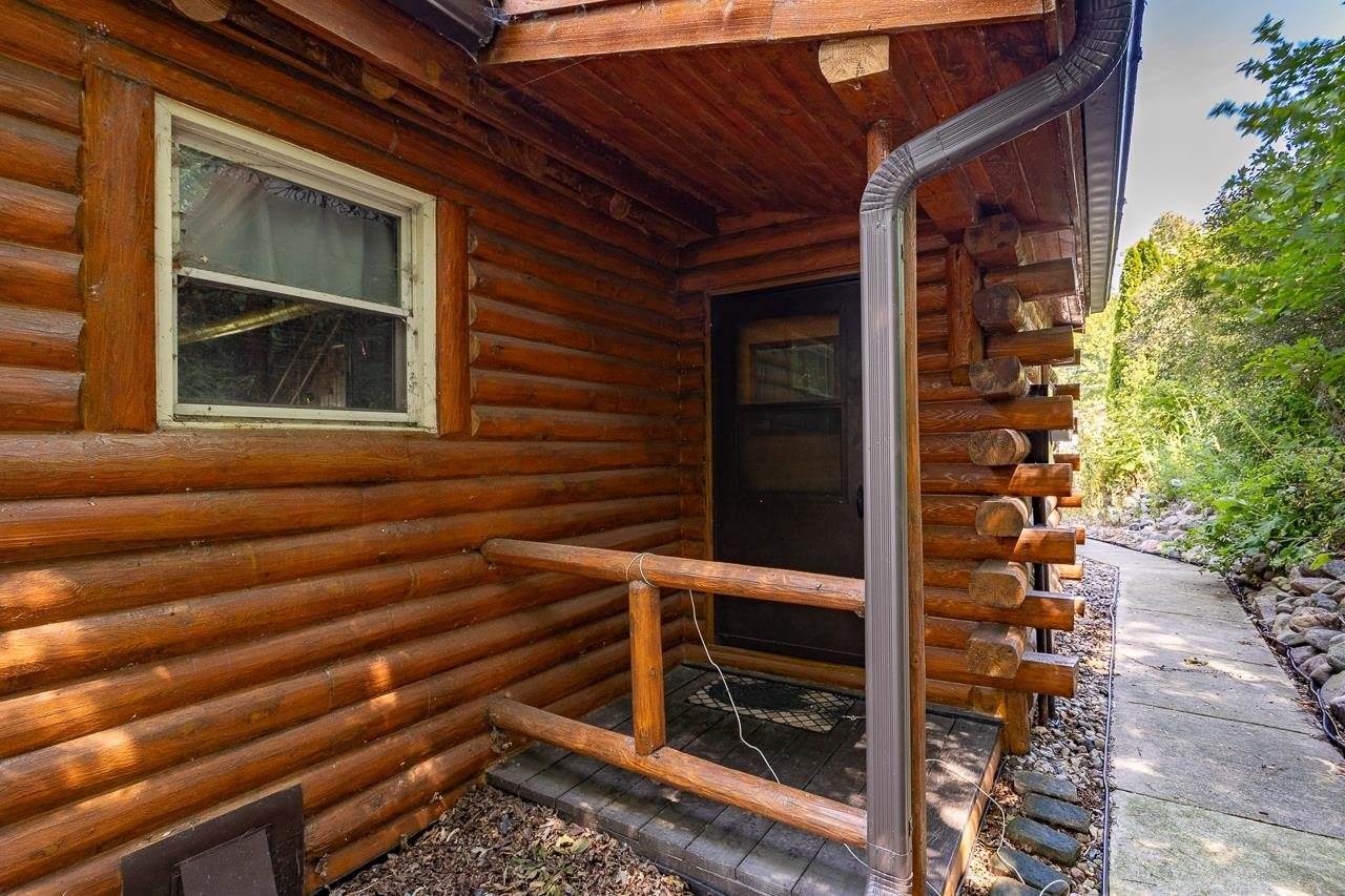 406 State Highway 22, Cecil, WI 54111