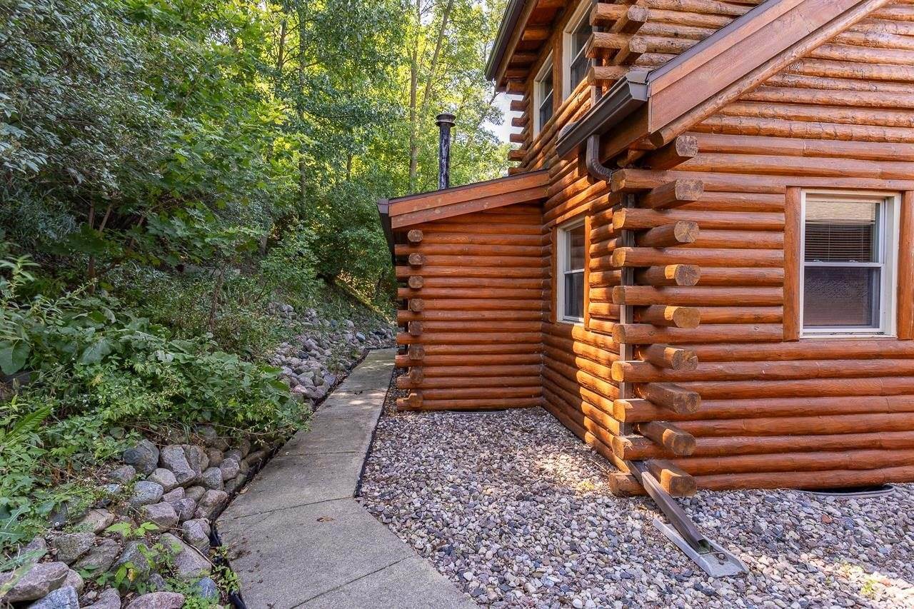 406 State Highway 22, Cecil, WI 54111