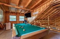 406 State Highway 22, Cecil, WI 54111