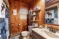 406 State Highway 22, Cecil, WI 54111