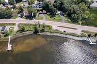 406 State Highway 22, Cecil, WI 54111
