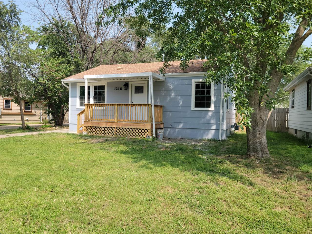 1218 S Elizabeth St, Wichita, KS 67213