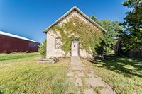 38130 Elm Street, Wamego, KS 66547