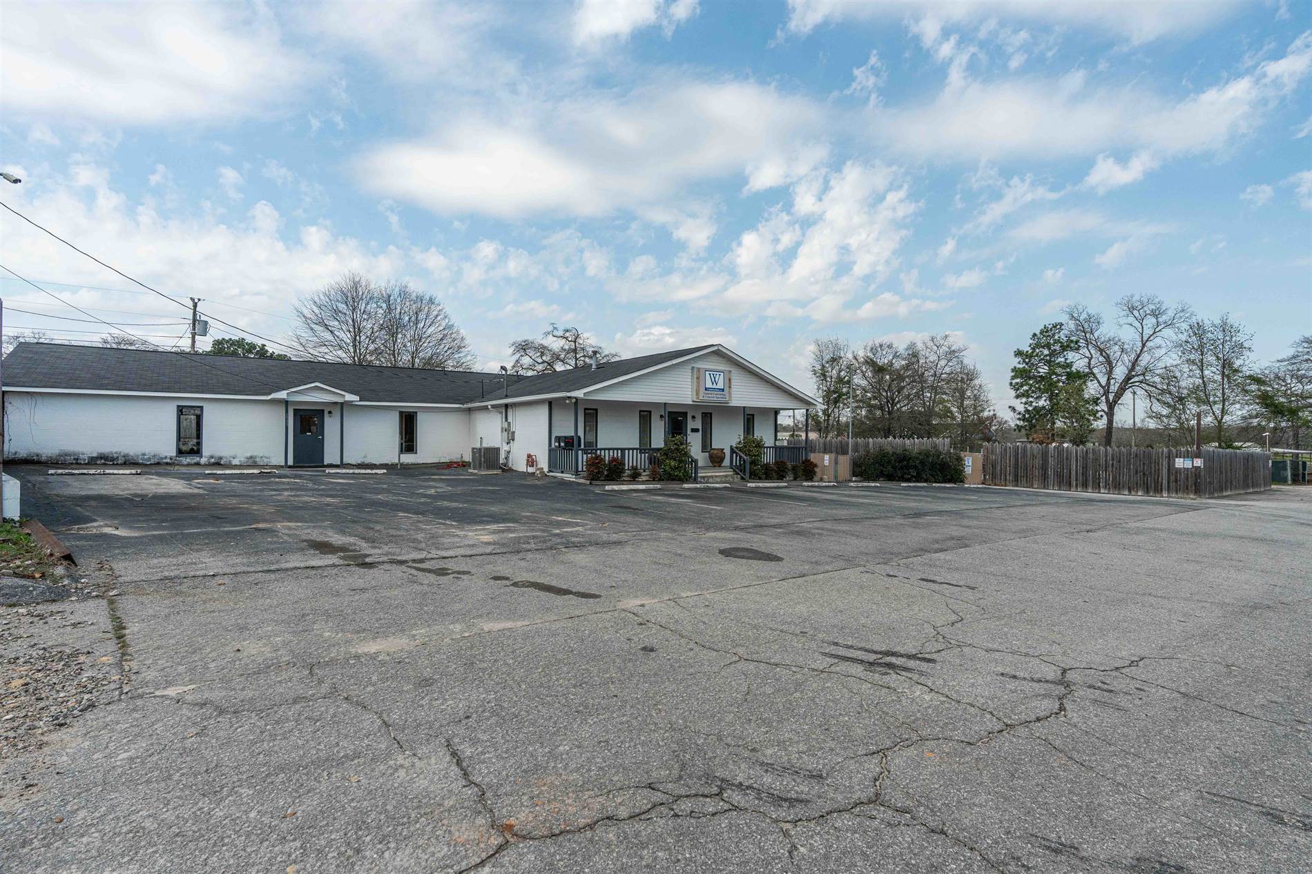 1533 Daniel Rd, West Columbia, SC 29170