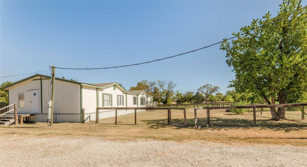 7640 Main Street, Iola, TX 77861