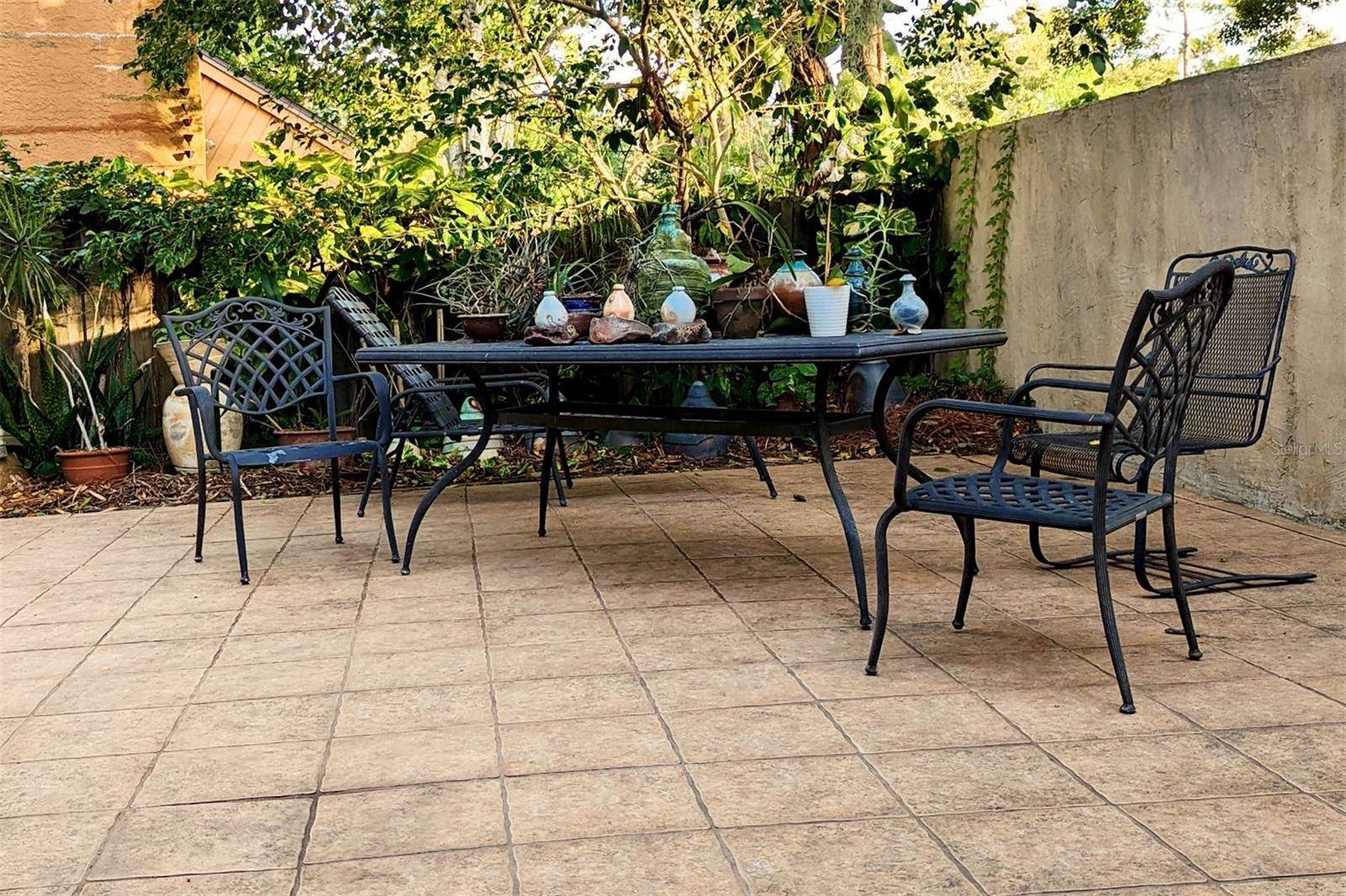 1320 Serpentine Drive South, Saint Petersburg, FL 33705