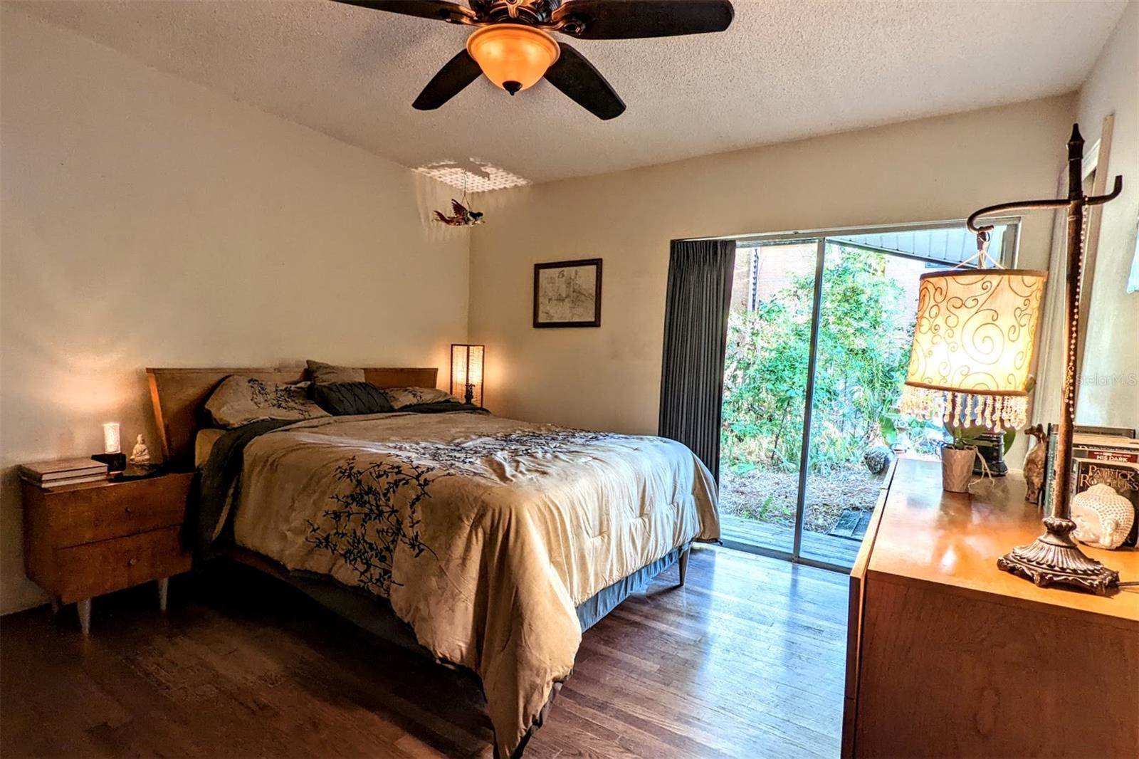 1320 Serpentine Drive South, Saint Petersburg, FL 33705