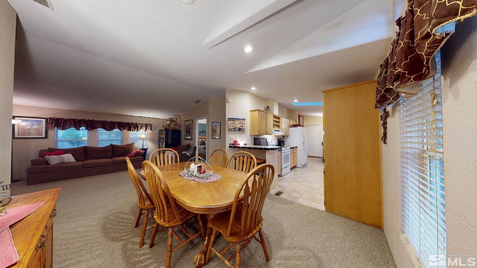 7330 Larkspur, Winnemucca, NV 89445